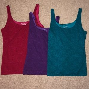 set of three WHBM All Over Lace Tank Top S